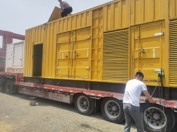 宁县除了负载情况和发动机维护,还有哪些因素会影响 200kw 柴油发电机的油耗?
