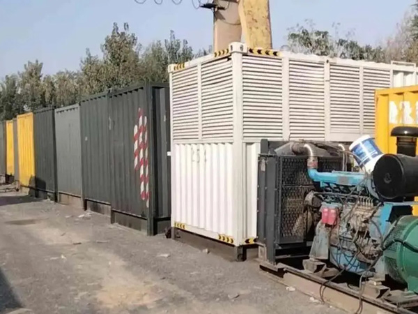 宁县200KW柴油发电机机组每小时油耗是多少?